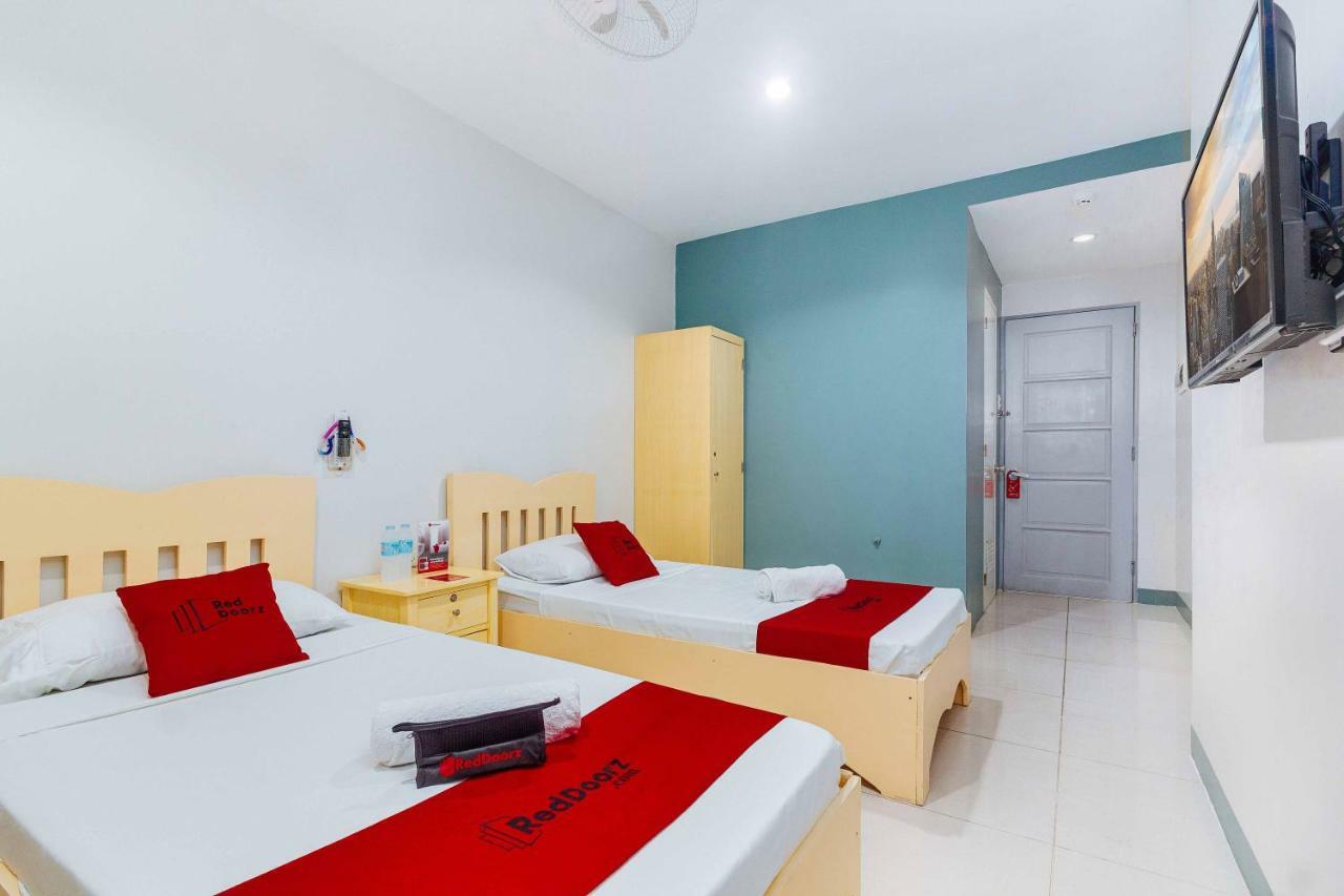 Reddoorz Near Cebu Metropolitan Cathedral Hotell Exteriör bild