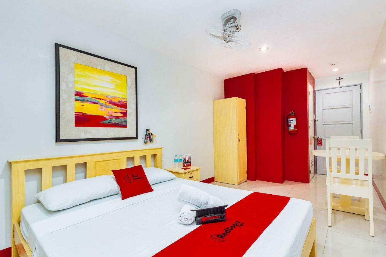 Reddoorz Near Cebu Metropolitan Cathedral Hotell Exteriör bild